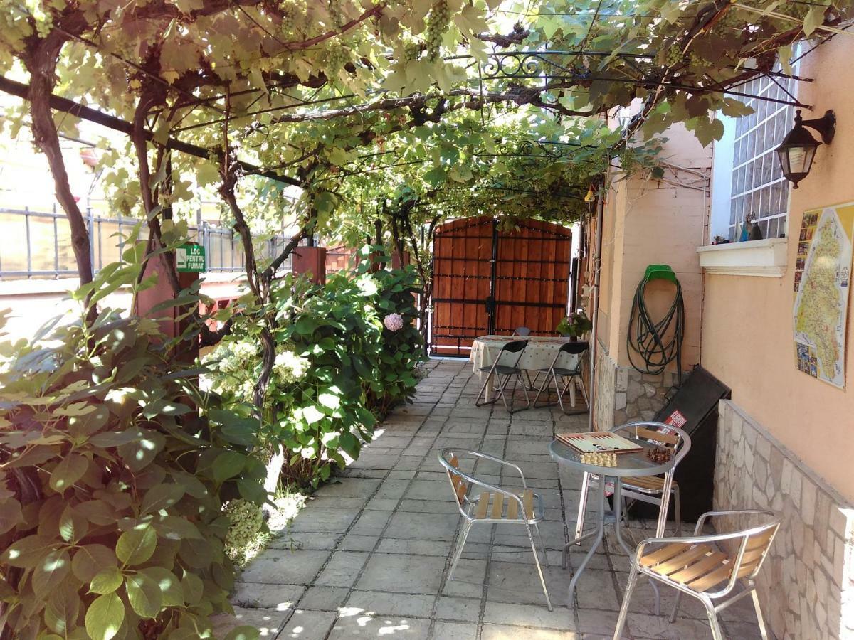 Hostel Pascalis Alesd מראה חיצוני תמונה