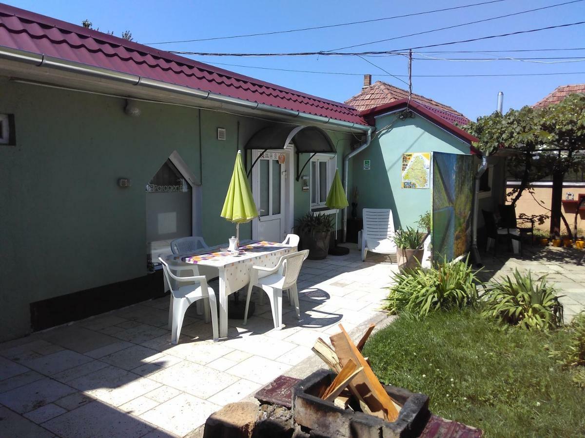 Hostel Pascalis Alesd מראה חיצוני תמונה